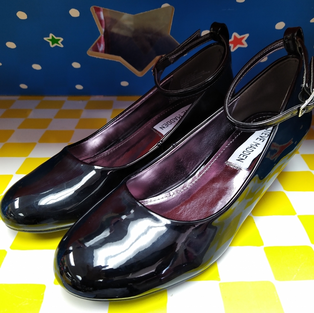 Shoes Steve Madden size 2 black